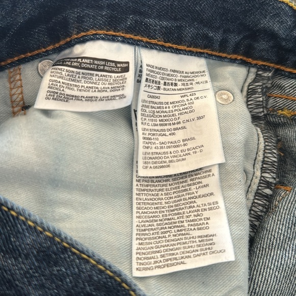 EUC Men's Levi's 505 Regular Fit Jeans - Picture 9 of 9